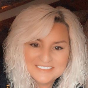 Meet your Posher, Sonya dobbins